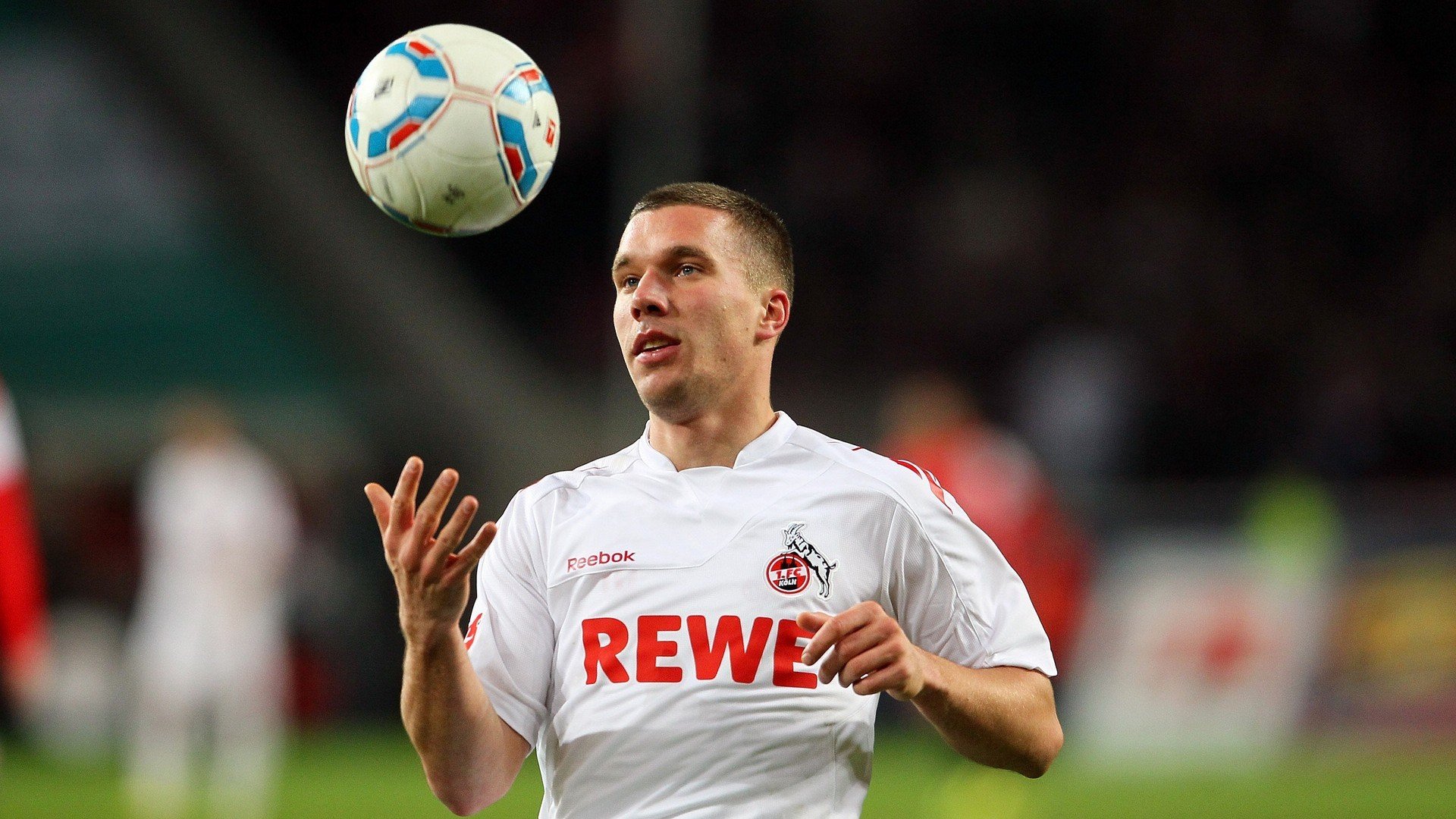 皇马主帅战术大胜,球队瞄准联赛冠军,皇马现任主帅是谁