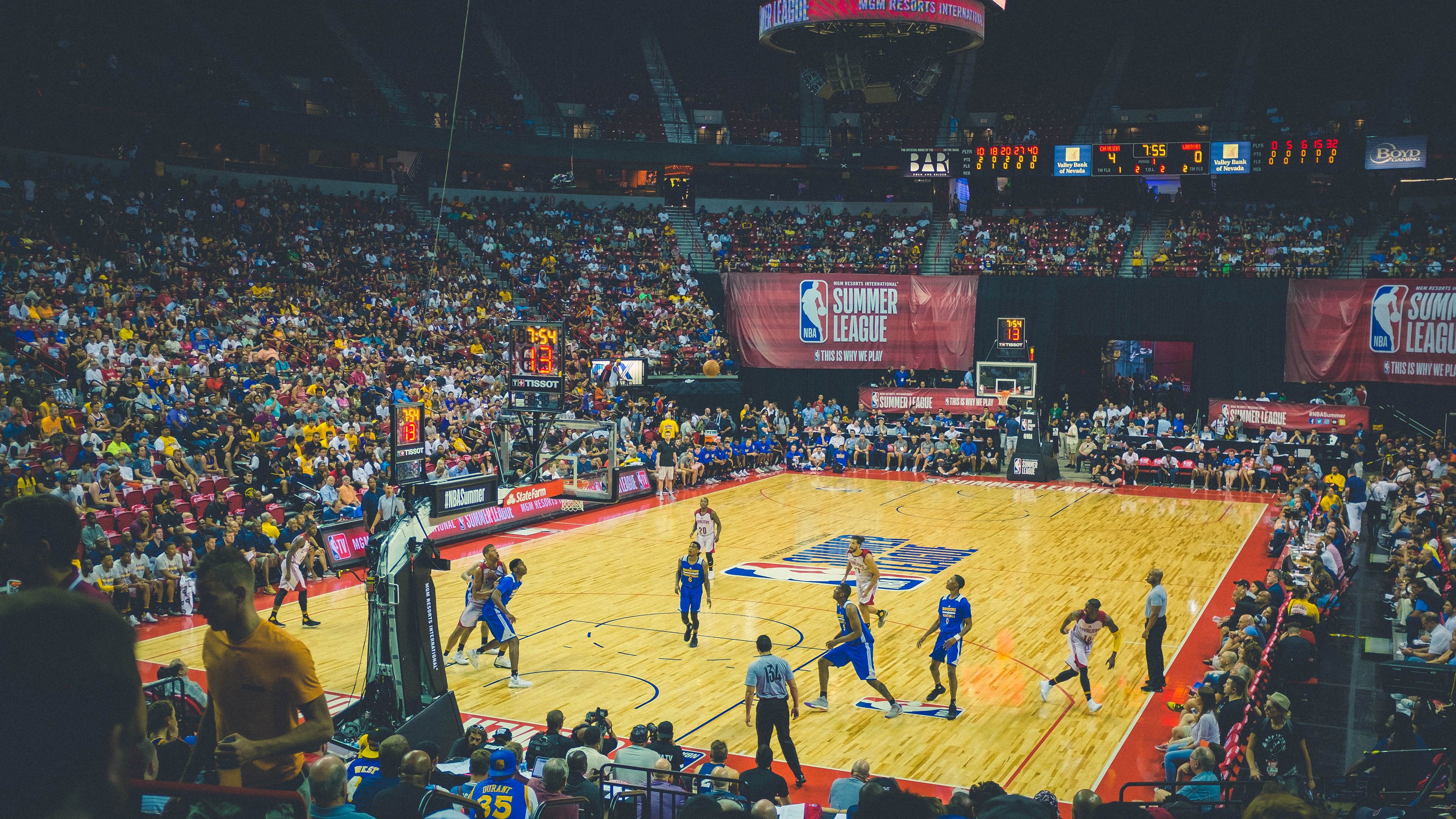 运动员互动：赛事期间的精彩交流，运动员交流协议书